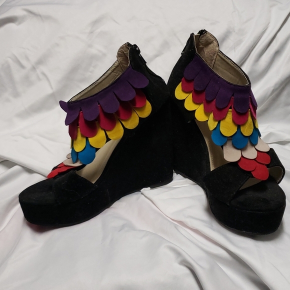 Women's Wedge - Picture 1 of 7